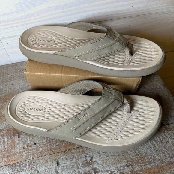 Crocs Men’s Flip Flops Size 13 Yukon Vista II LiteRide khaki Slip On Thong - Picture 2 of 13